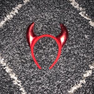 Devil horn headband